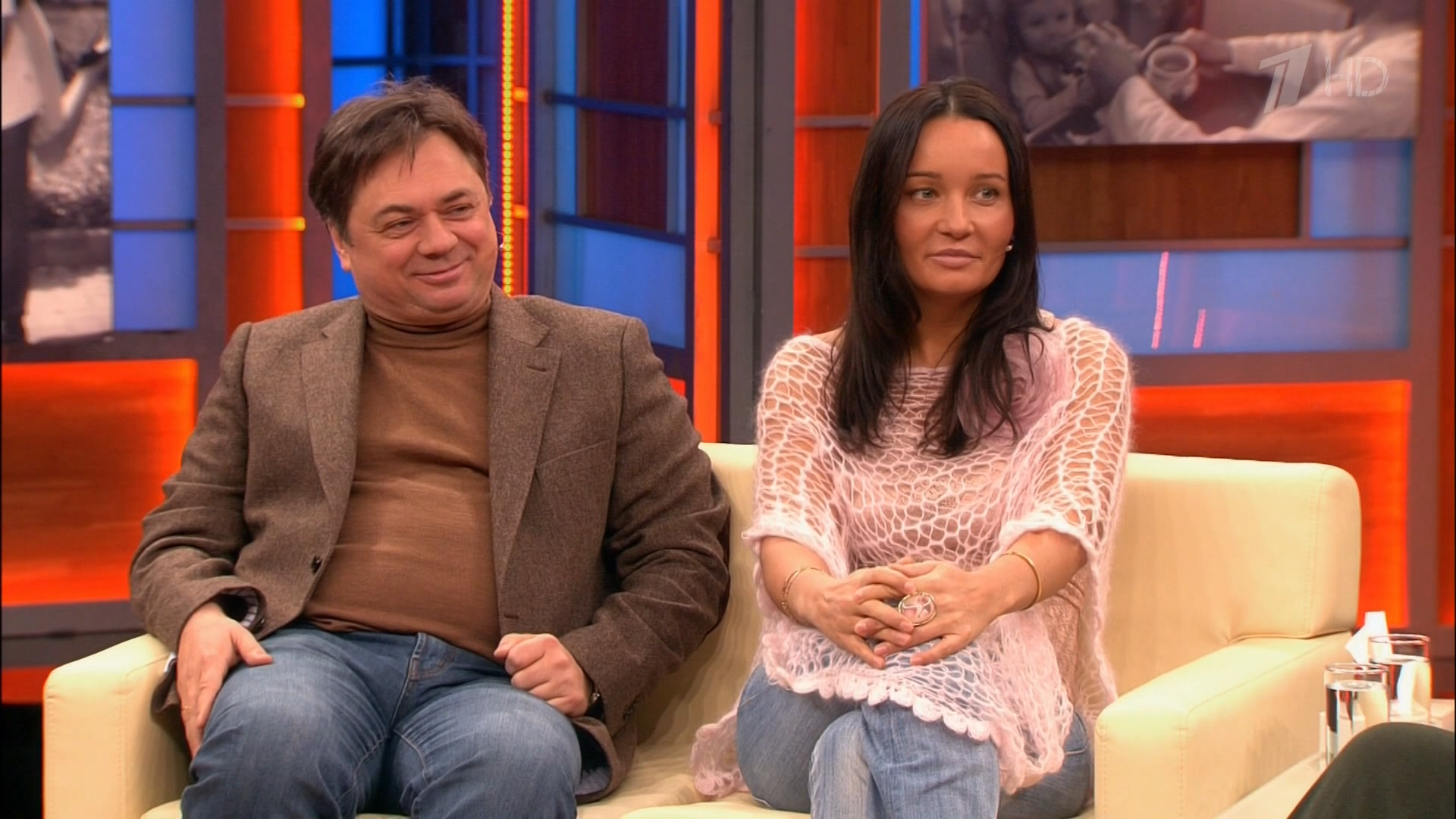 ������� �� �����. ������ � ��������� ������� (2015, HDTV 1080i, ��������������, ��-���, ���� �� 14.04.2015) (by Nokia5150).ts_snapshot_03.53_[2015.04.16_01.47.38].png