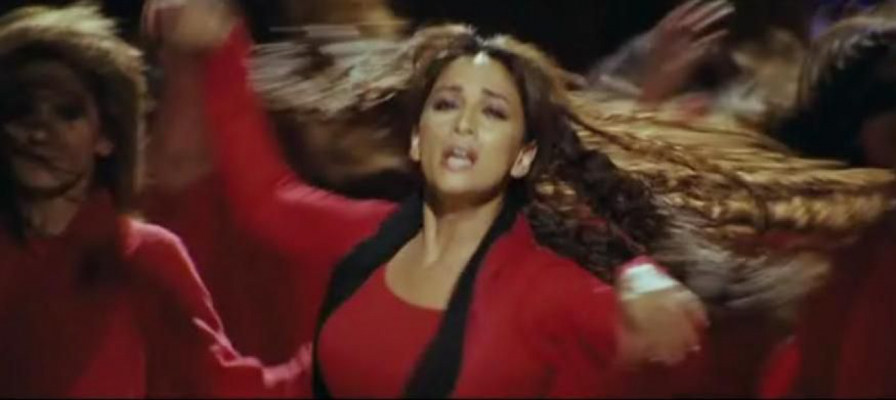 Aaja nachle madhuri