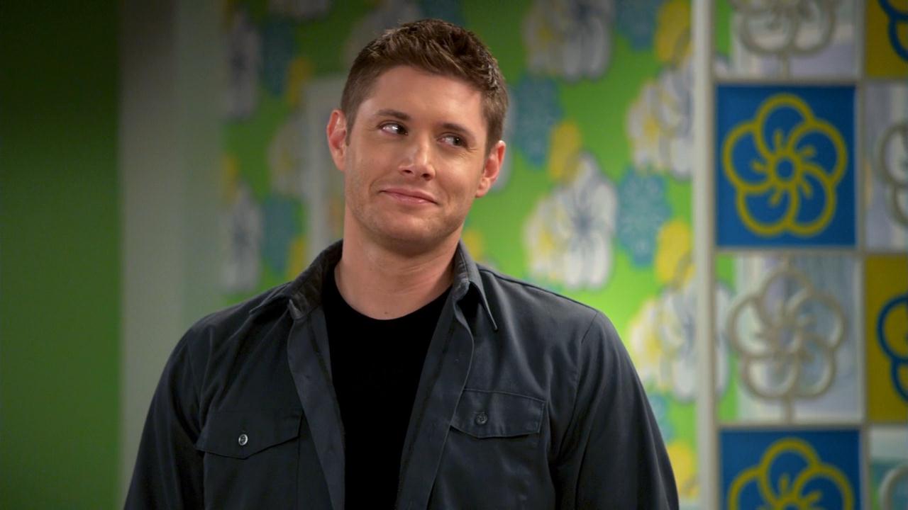 5x08 Changing Channels 02.32 (2).jpg