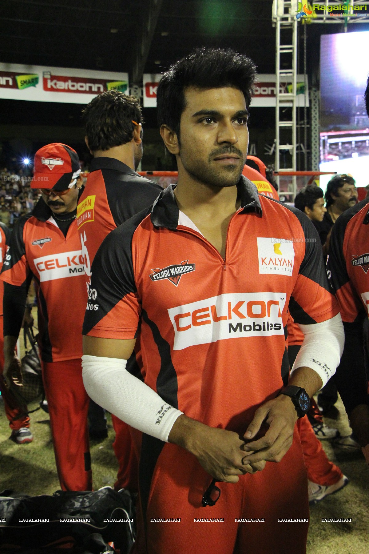 ccl3-telugu-warriors-mumbai-heroes457.jpg
