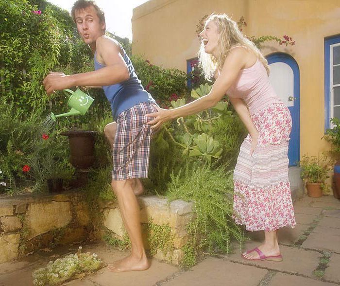 Женщина на огороде