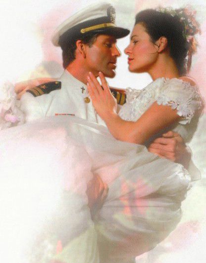 Дебра уингер офицер и джентльмен