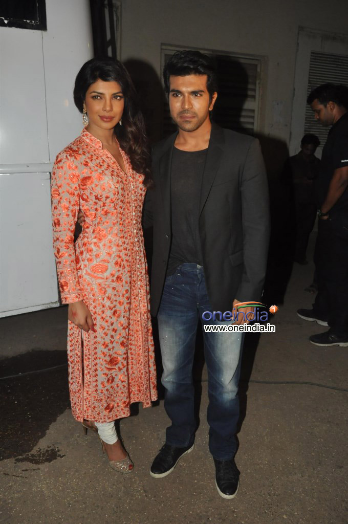 ram-charan-teja-priyanka-chopra-promotes-zanjeer-on-bade-achhe-lagte-hain-sets_137818344140.jpg