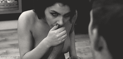 tumblr_mos2mlCW111r3r865o4_500.gif