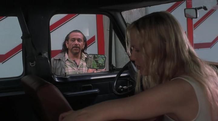 Run for the Money_WEB-DLRip_RG_All_Films.avi_snapshot_00.28.45_[2013.09.30_21.48.27].jpg