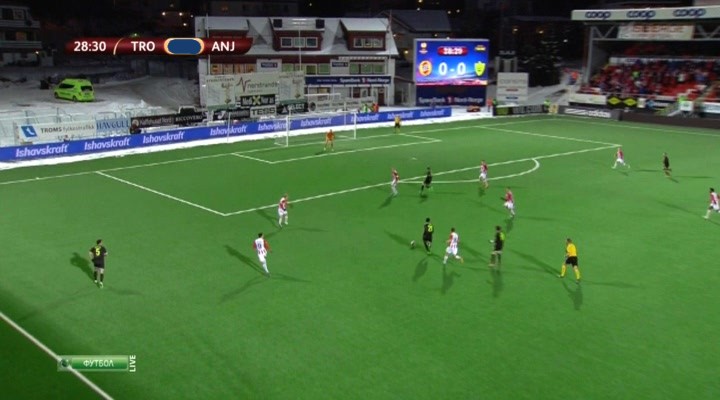 Лига Европы 2013-14  Групповой этап  4-й тур  Обзор матчей  НТВ+.avi_20131108_051302.556.jpg