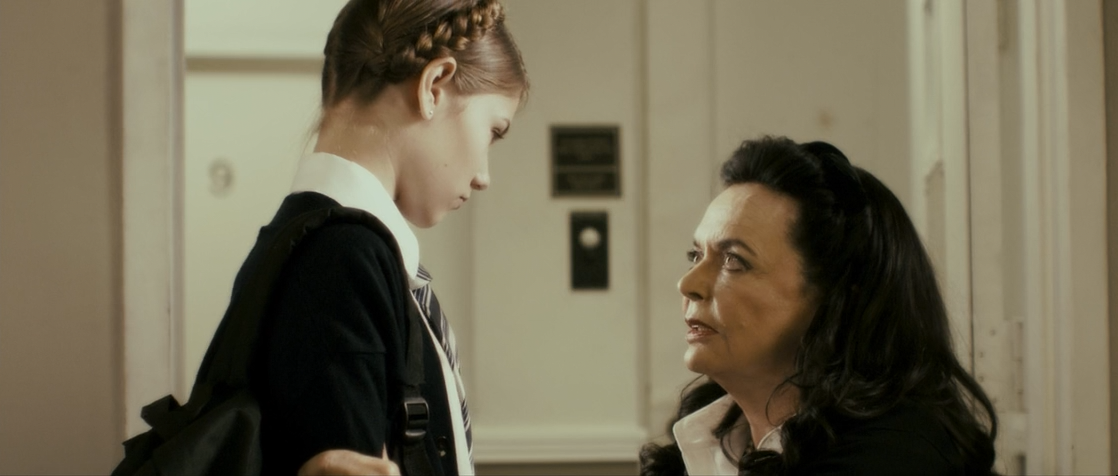 The Butterfly Room.2012.BDRip-AVC.eFK.mkv_snapshot_01.12.30_[2014.06.10_03.12.07].png