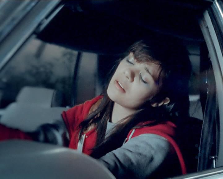 Bat For Lashes - Daniel [MixMash] [2009].VOB_snapshot_02.31_[2014.07.07_00.53.25].jpg