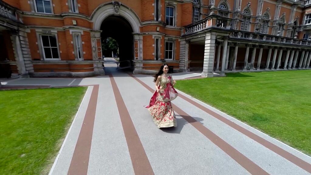 BrZ4C01CMAAWE7e.jpg large.jpg