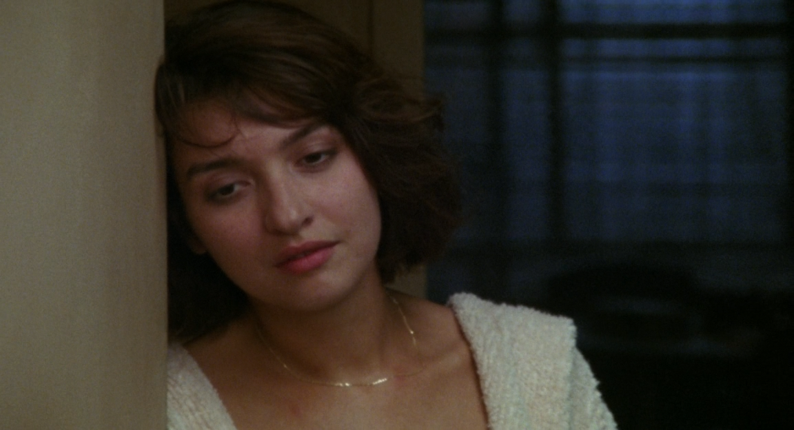 Jacob's Ladder.1990.BDRip-AVC.eFK.mkv_snapshot_00.15.21_[2014.07.30_13.58.47].png