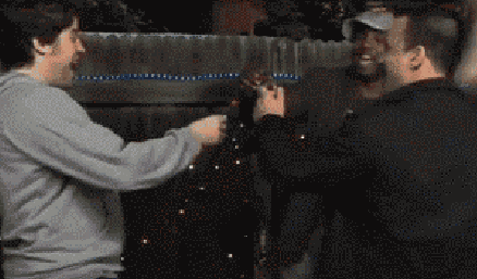 99729a160d5a57f6f3a044fc6b8116b5.gif