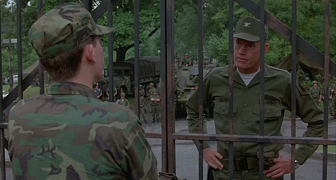 Отбой 1981 BDRip 1080p -WiKi[(142213)19-46-01].PNG