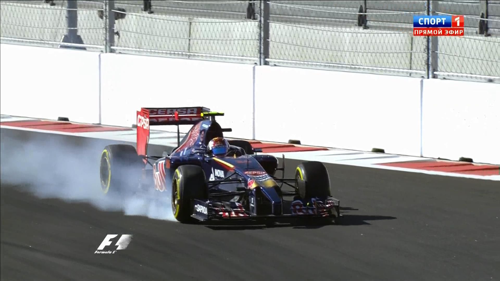 F-1.2014.16GPRussia_2ndPractice2.ts_snapshot_01.43.38_[2014.10.10_21.21.56].jpg