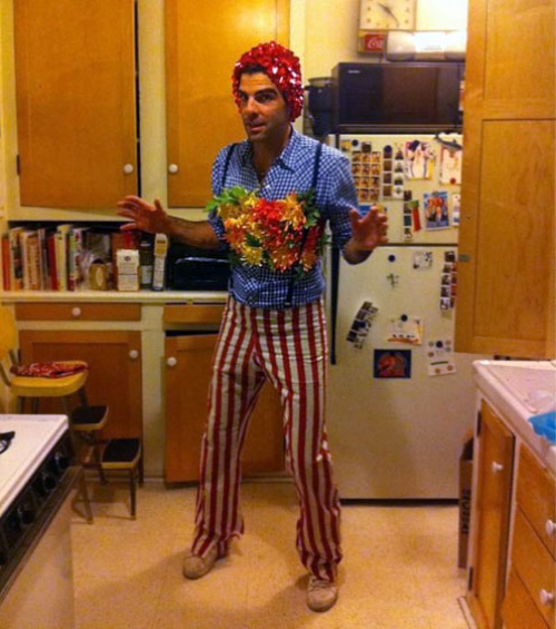 1320073758_zachary-quinto-560.jpg