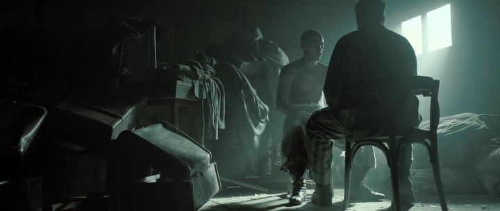 Zhestokij.ring.2013.D.HDRip.2100Mb.avi_000218893.jpg