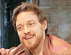 tumblr_ngp57n9vnI1qdajm7o3_r1_250.gif