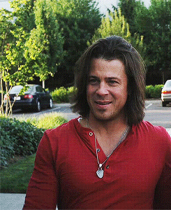 tumblr_nhnfsg5bwJ1r3wsyqo3_250.gif