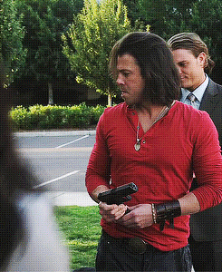 tumblr_nhnfsg5bwJ1r3wsyqo2_250.gif