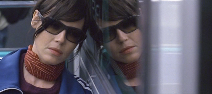 Demonlover.2002.dvdrip_[2.18]_[teko][(028631)12-10-49].PNG