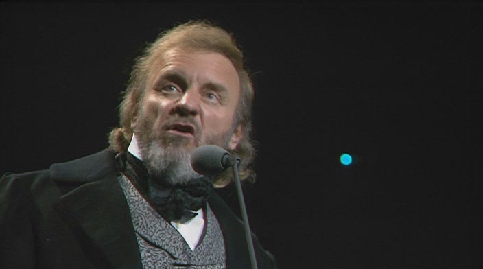 Les Miserables - 10th Anniversary Concert.CD1[(045807)18-28-50].JPG