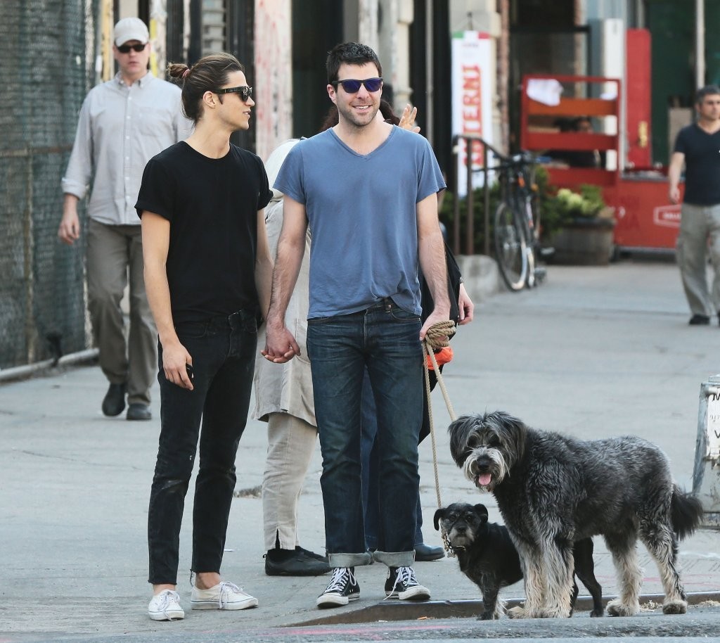 +Zachary+Quinto+Miles+McMillan+Walk+Their+Dogs+BiVmB1eD4Z0x.jpg