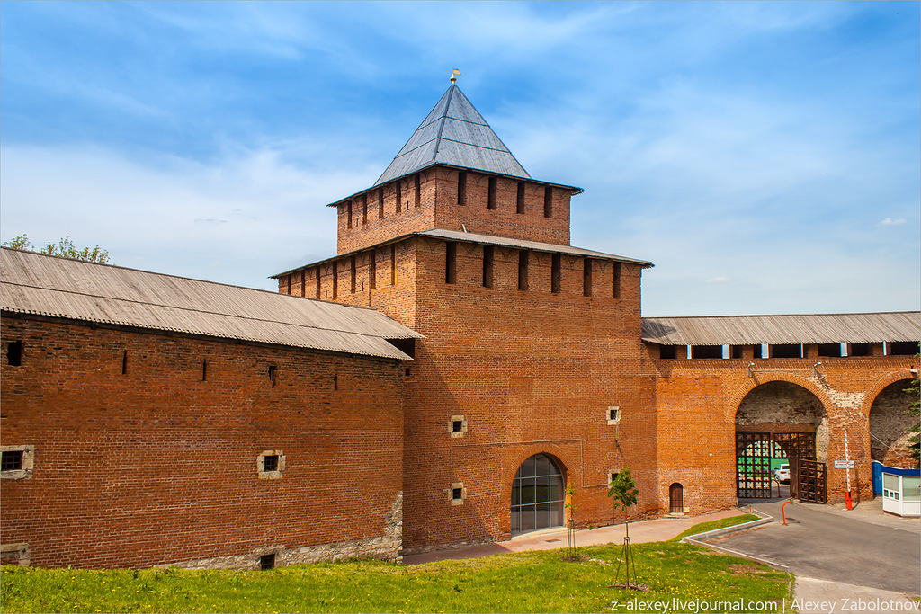 Территория нижегородского кремля фото