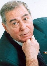 Акрам Айлисли