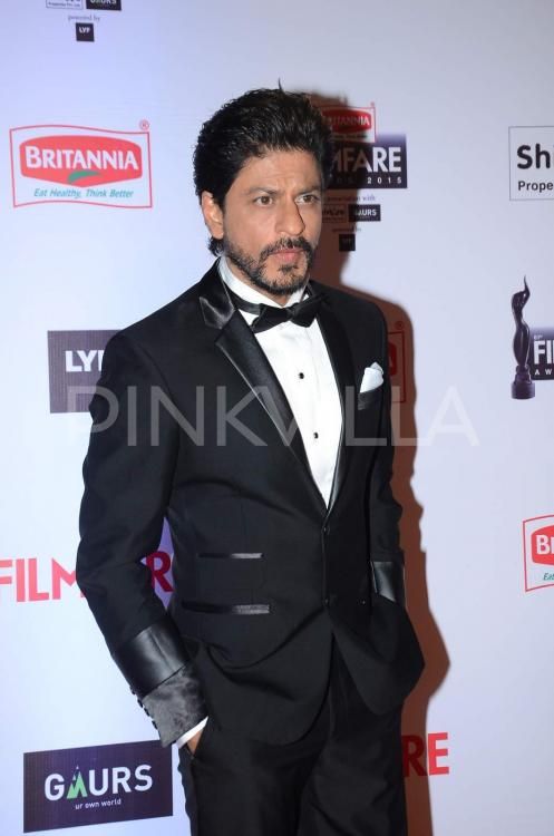 FilmfareAwards2016_ShahRukhKhan (6).jpg