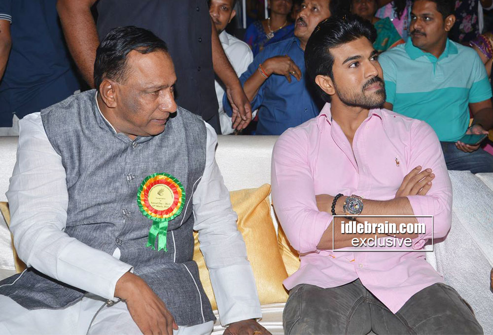 ramcharan-mallreddyeng-annualday52.jpg