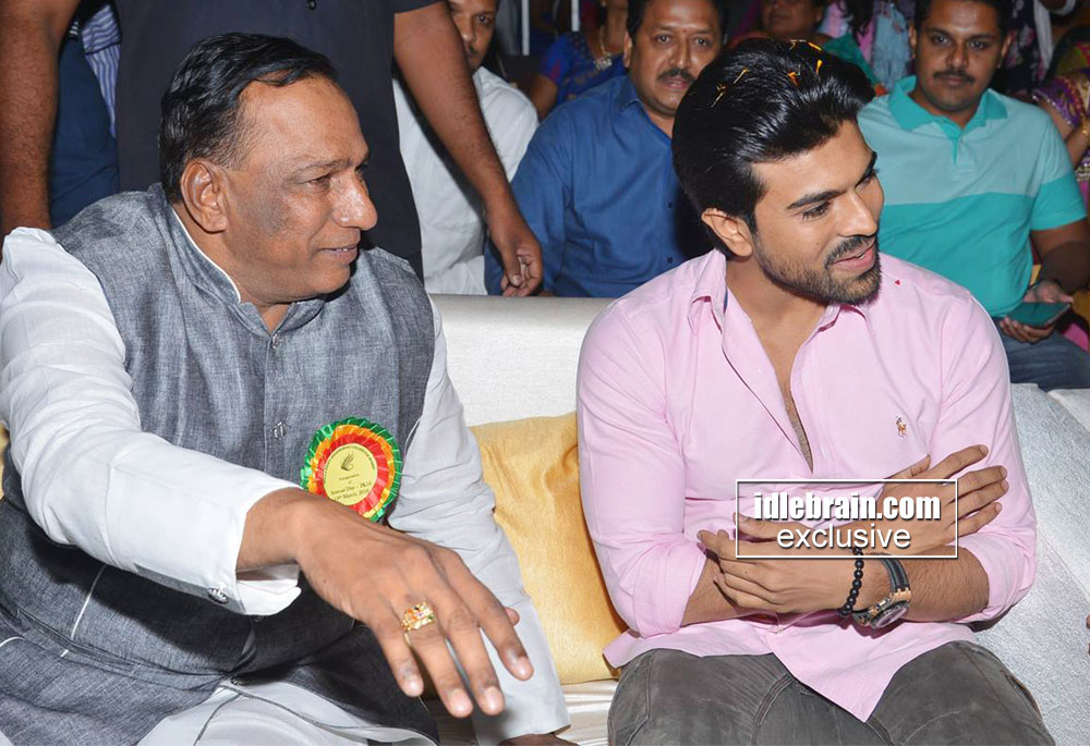ramcharan-mallreddyeng-annualday53.jpg