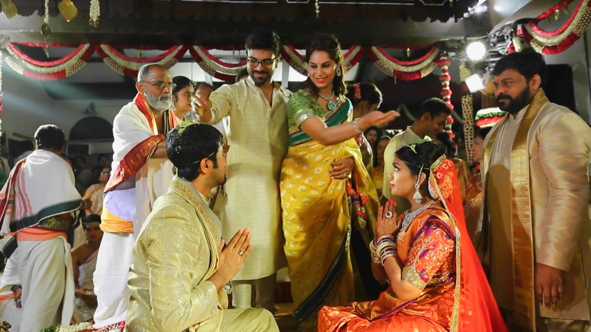 Chiranjeevi's Daughter Sreeja wedding - idlebrain_com-0-01-14-873.jpg