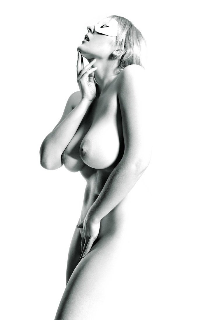 fading_to_white_by_nicolenudes-d5uprsx.jpg