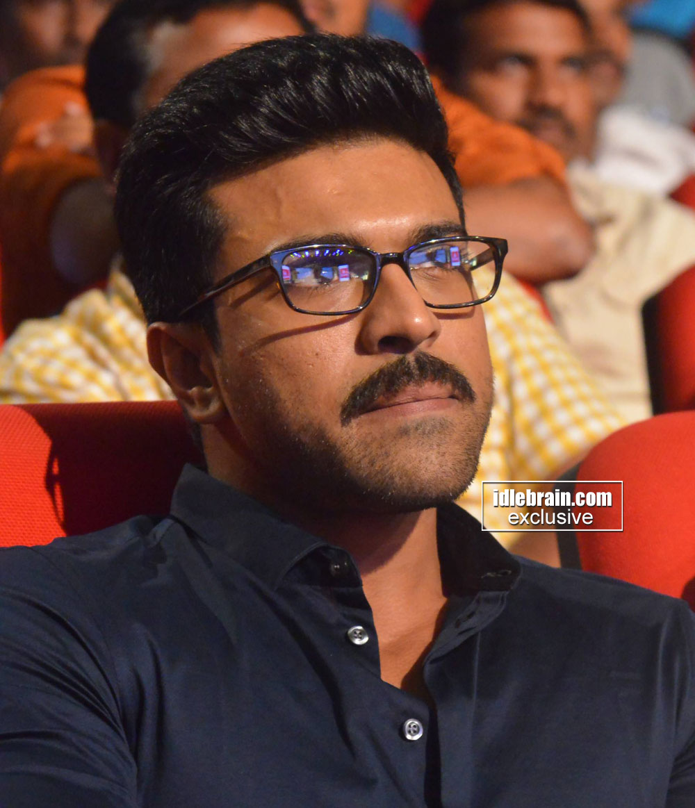 birthday2016-chiranjeevi100.jpg