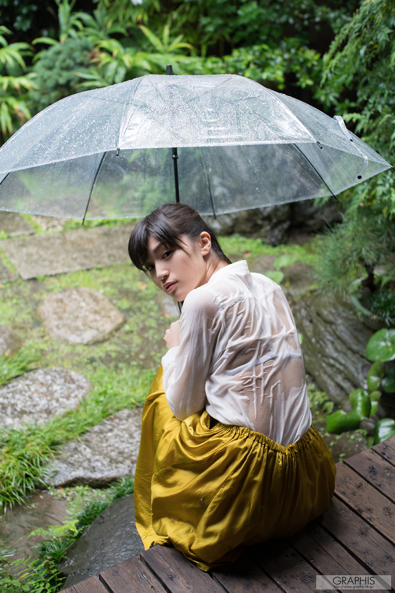 20161217.01.06 Shoko Takahashi - Noble Bomb - Graphis Gals 393 (125 photos) [upbot] 008 (JPOP.ru).jpg