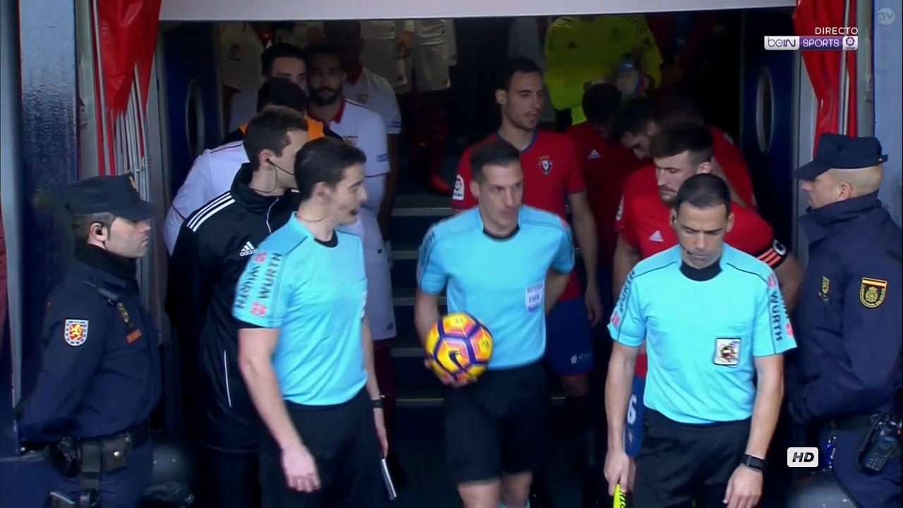 Чемпионат Испании 2016-2017  19-й тур  Осасуна – Севилья  Bein Sports La Liga HD.mkv_20170122_230151.562.png