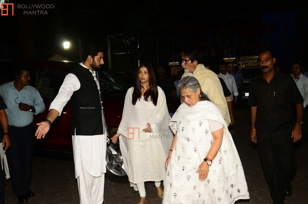 aishwarya-rai-bachchan_abhishek-bachchan_jaya-bachchan_amitabh-bachchan__1032136.jpg