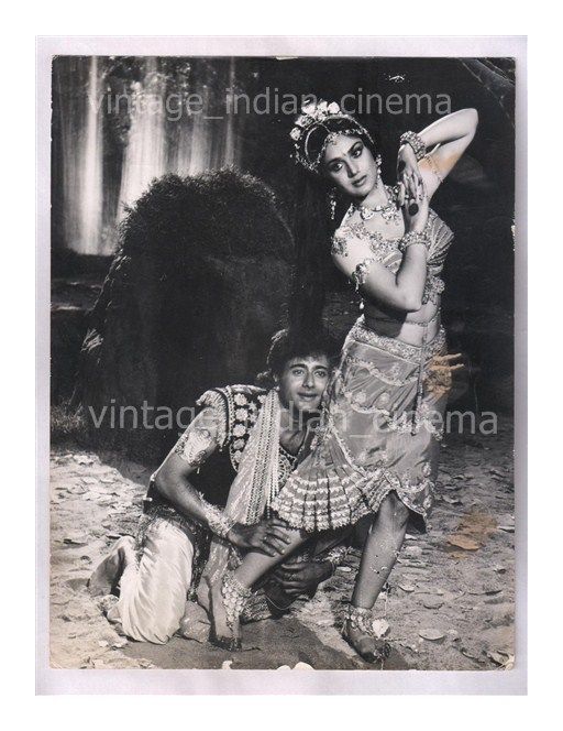 Original-Bollywood-photo-Nitish-Minakshi-In-Nache-nagin-gali.jpg