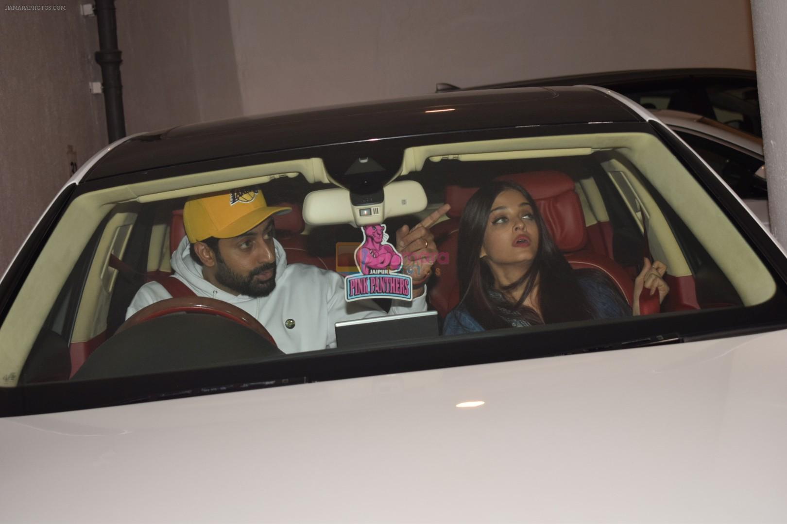 hpse_fullsize__1493043809_Abhishek Bachchan, Aishwarya Rai Bachchan Spotted At Manish Malhotra House on 7th Nov 2017 (22)_5a02a86a529a3.JPG