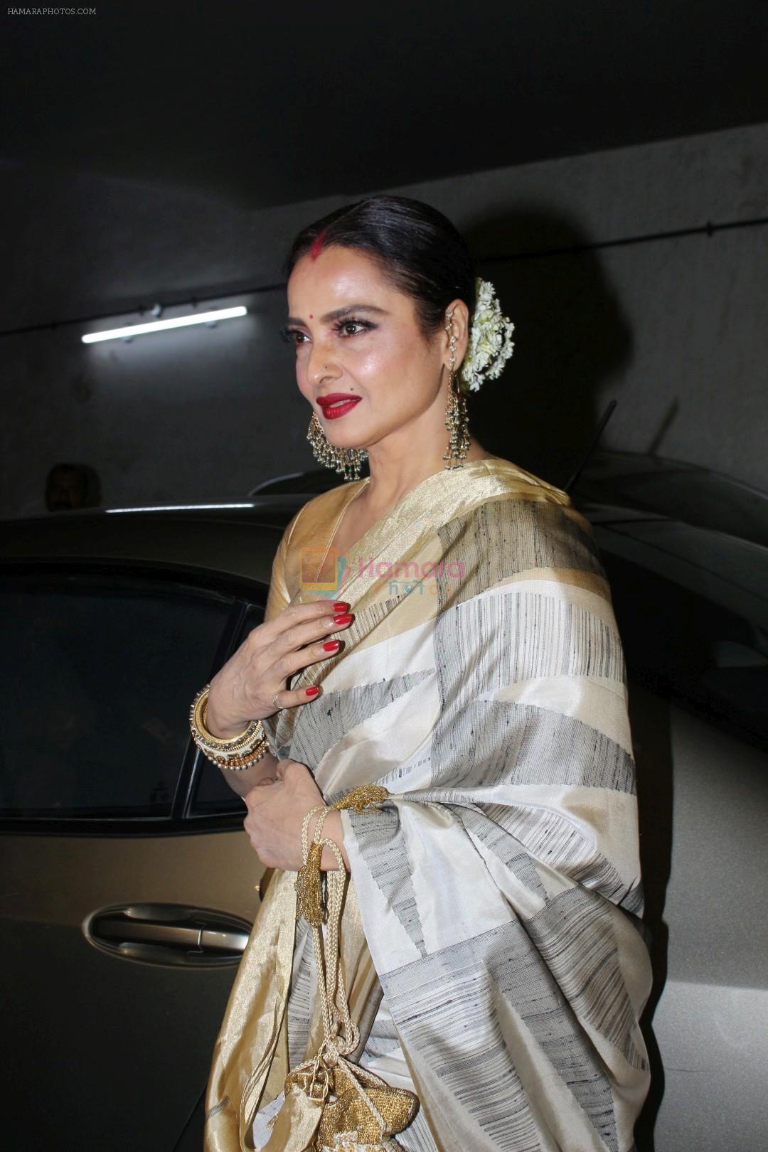 hpse_fullsize__628489779_Rekha at the Red Carpet and Special Screening Of Tumhari Sulu hosted by Vidya Balan on 14th Nov 2017 (100)_5a0bcd8642831.JPG