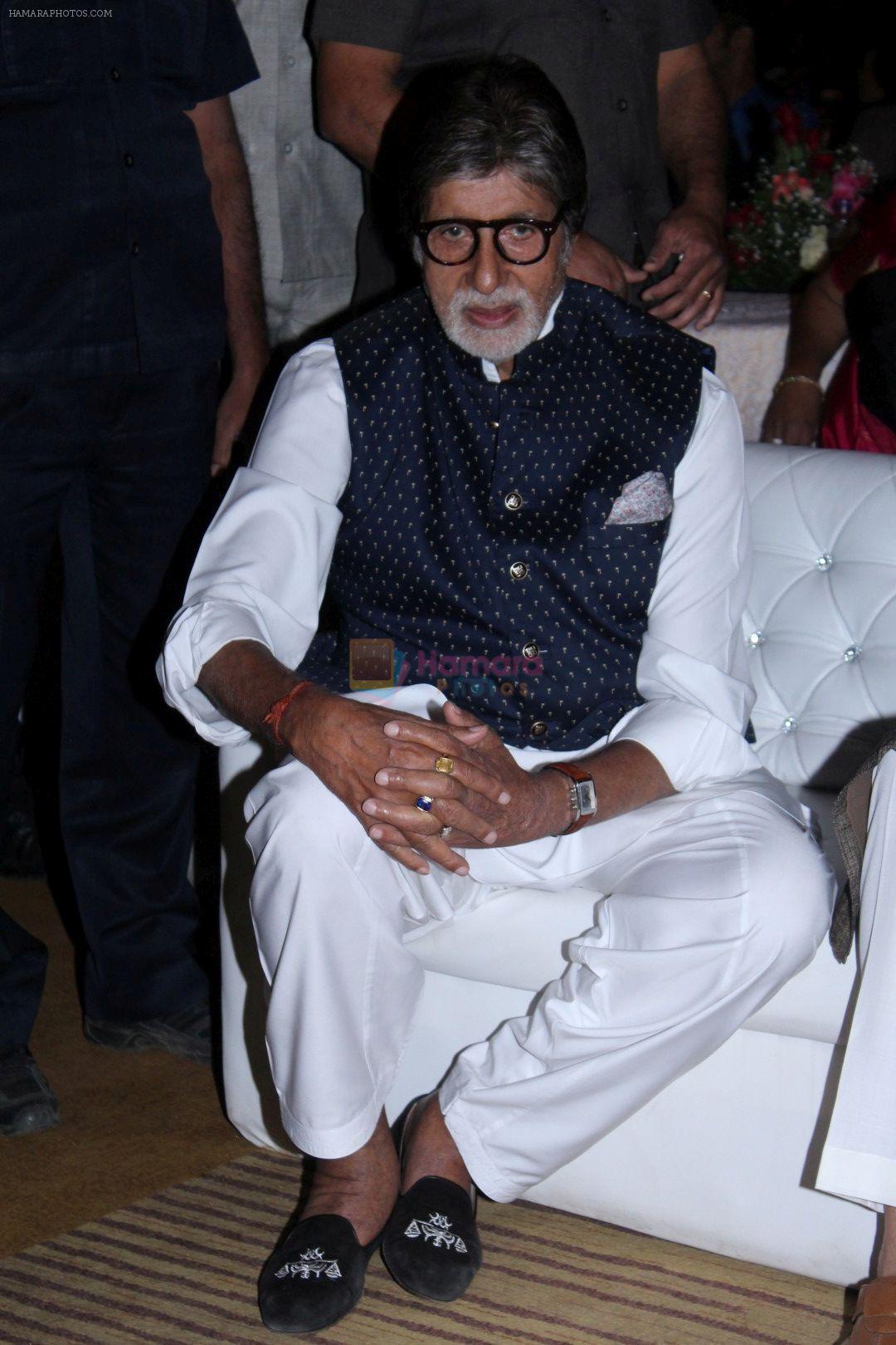 hpse_fullsize__2662138731_Amitabh Bachchan at the Teaser Launch Of Flim Based On Late Shri Bala Saheb Thackeray on 21st Dec 2017 (36)_5a3e6e15cd96a.JPG