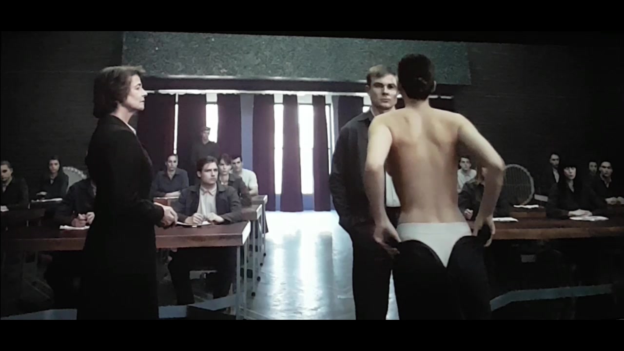 0203061807247_19_jennifer-lawrence-red-sparrow-720p-hdcam-0649.jpg
