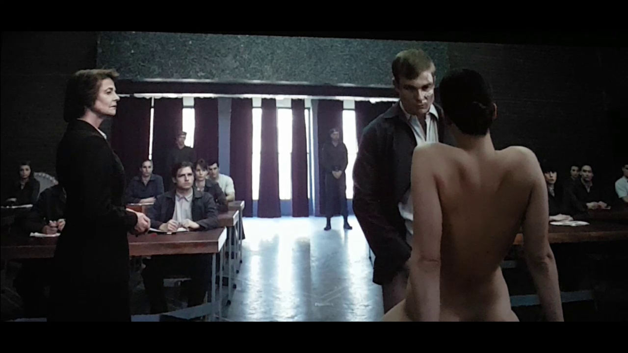 Red-Sparrow-13-thefappeningblog.com_.jpg
