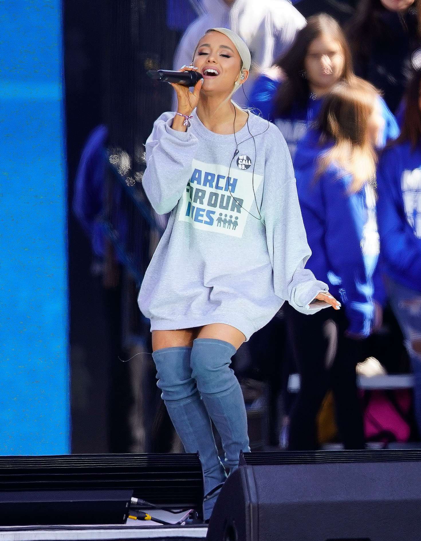 Ariana-Grande_-March-For-Our-Lives-in-Washington--35.jpg