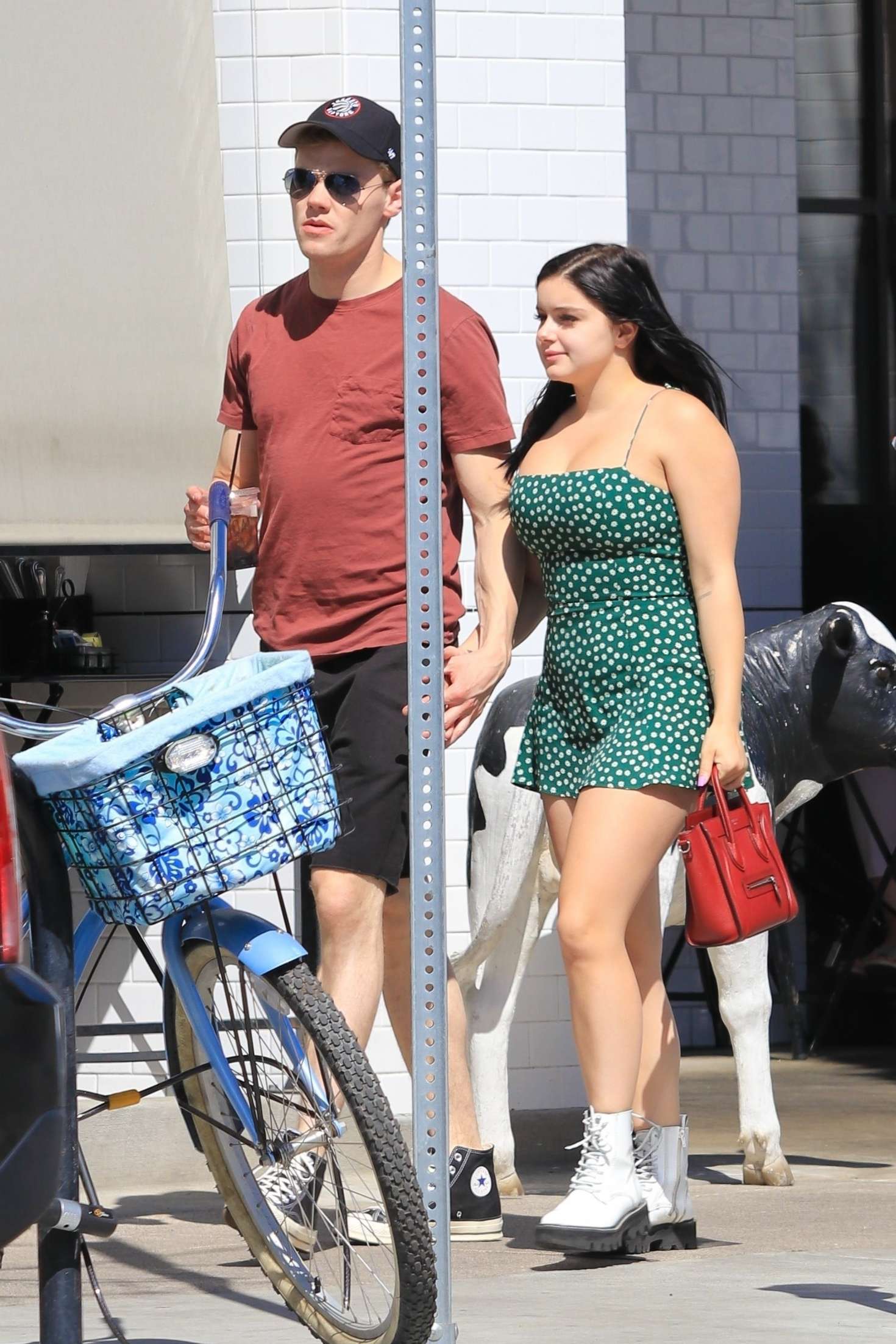Ariel-Winter-in-Green-Mini-Dress--10.jpg