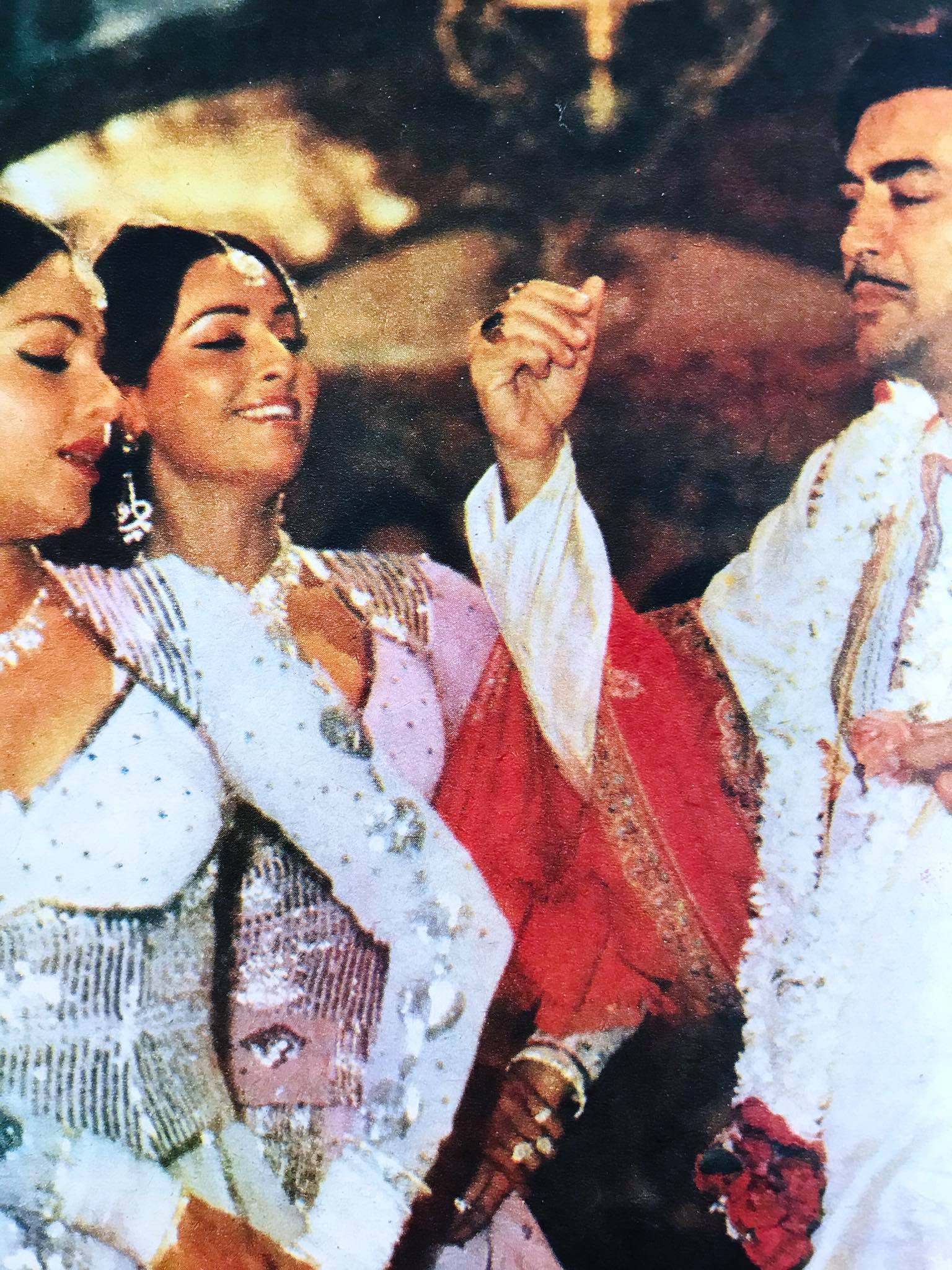 Sanjeev Kumar with Padma Khanna and Leena Das .jpg