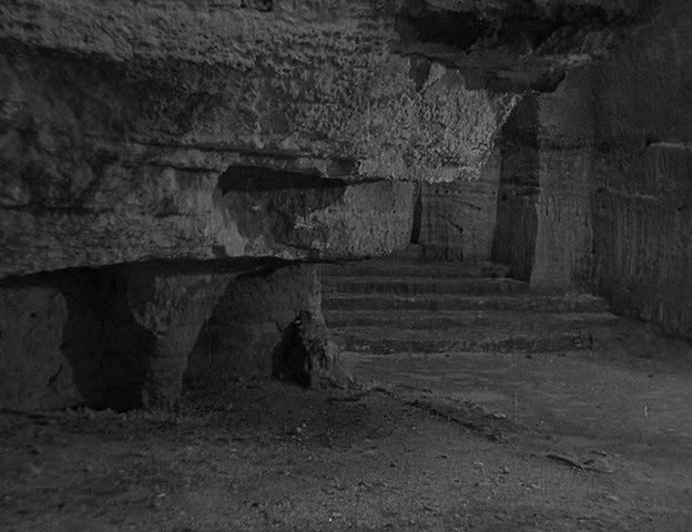 Testament.d'Orphee.1960.dvdrip_[1.37]_[teko][(093581)17-05-08].PNG