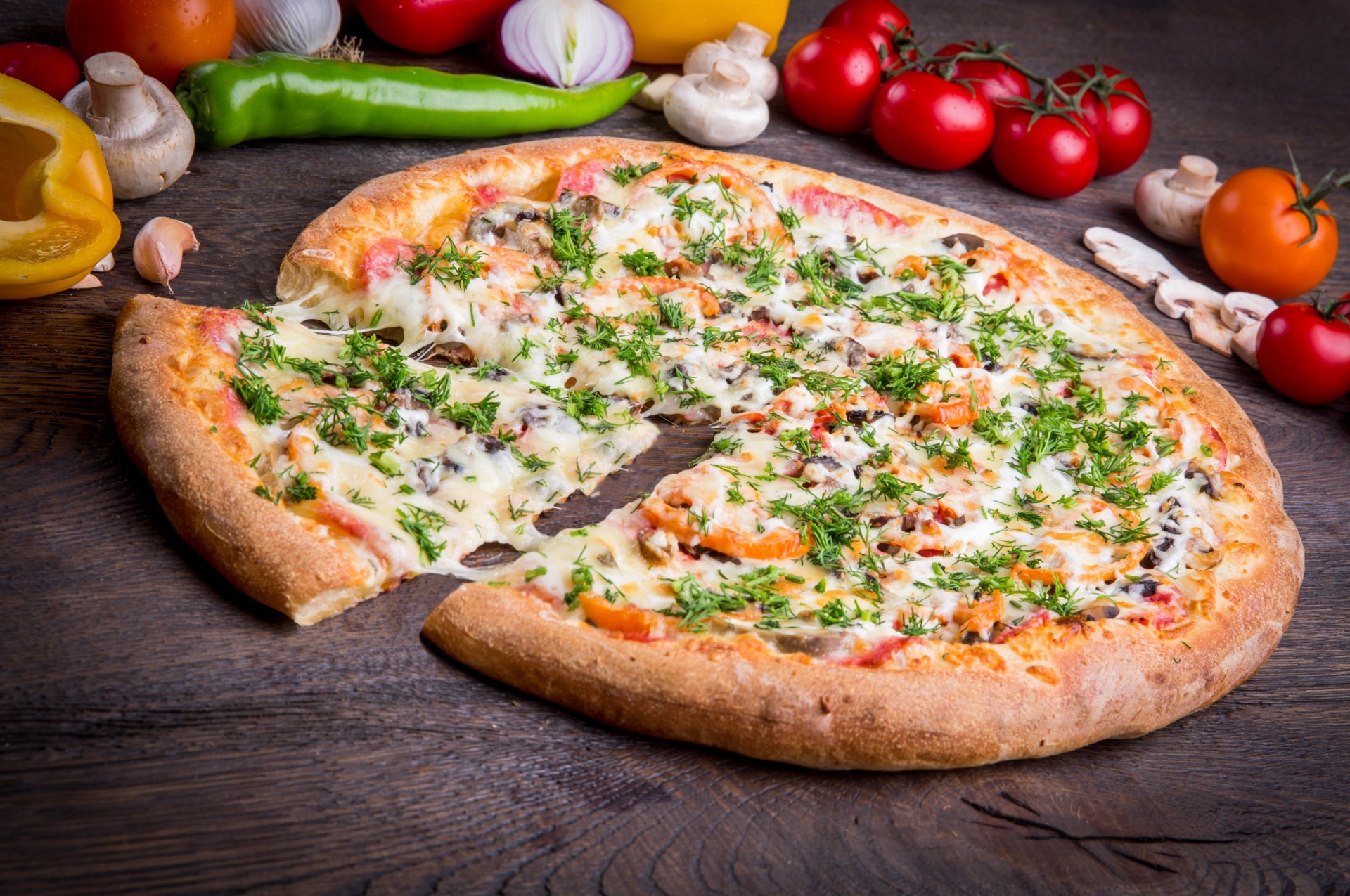 Pizza_Cheese_Piece_540633_1920x1275.jpg