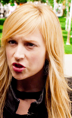 tumblr_nse8w8jj5I1usapnno1_250 1.gif