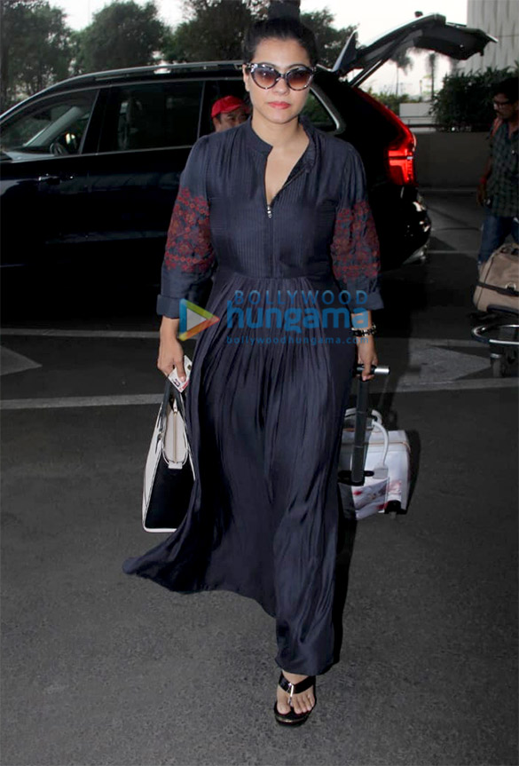 Kajol-Hansika-Motwani-snapped-at-the-airport-1.jpg