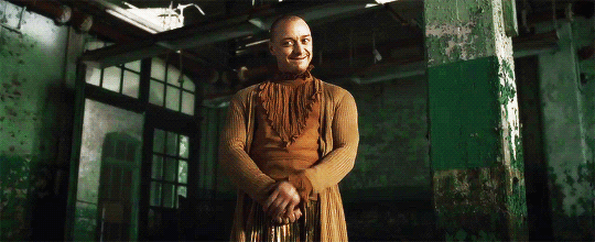 tumblr_pgg2j0J3yG1uy2a75o3_540 2.gif